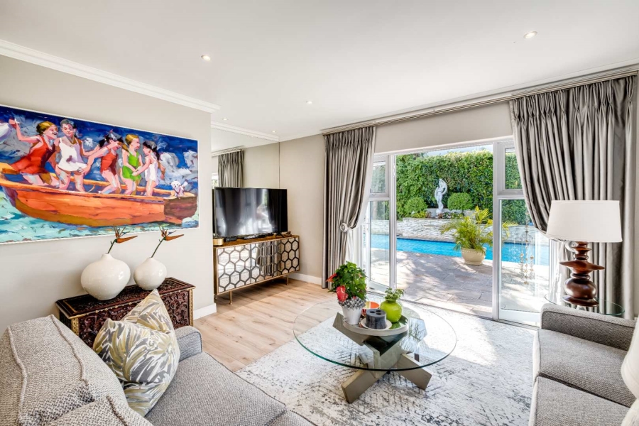 6 Bedroom Property for Sale in Newlands Western Cape